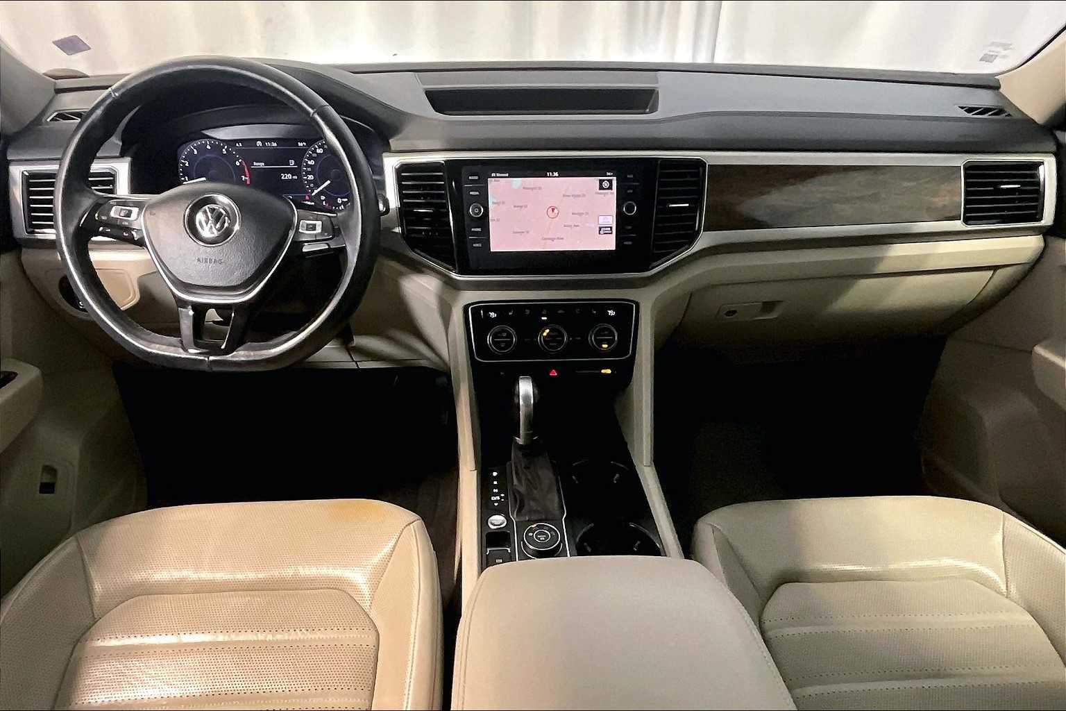 2018 Volkswagen Atlas 3.6L V6 SEL Premium - Photo 22