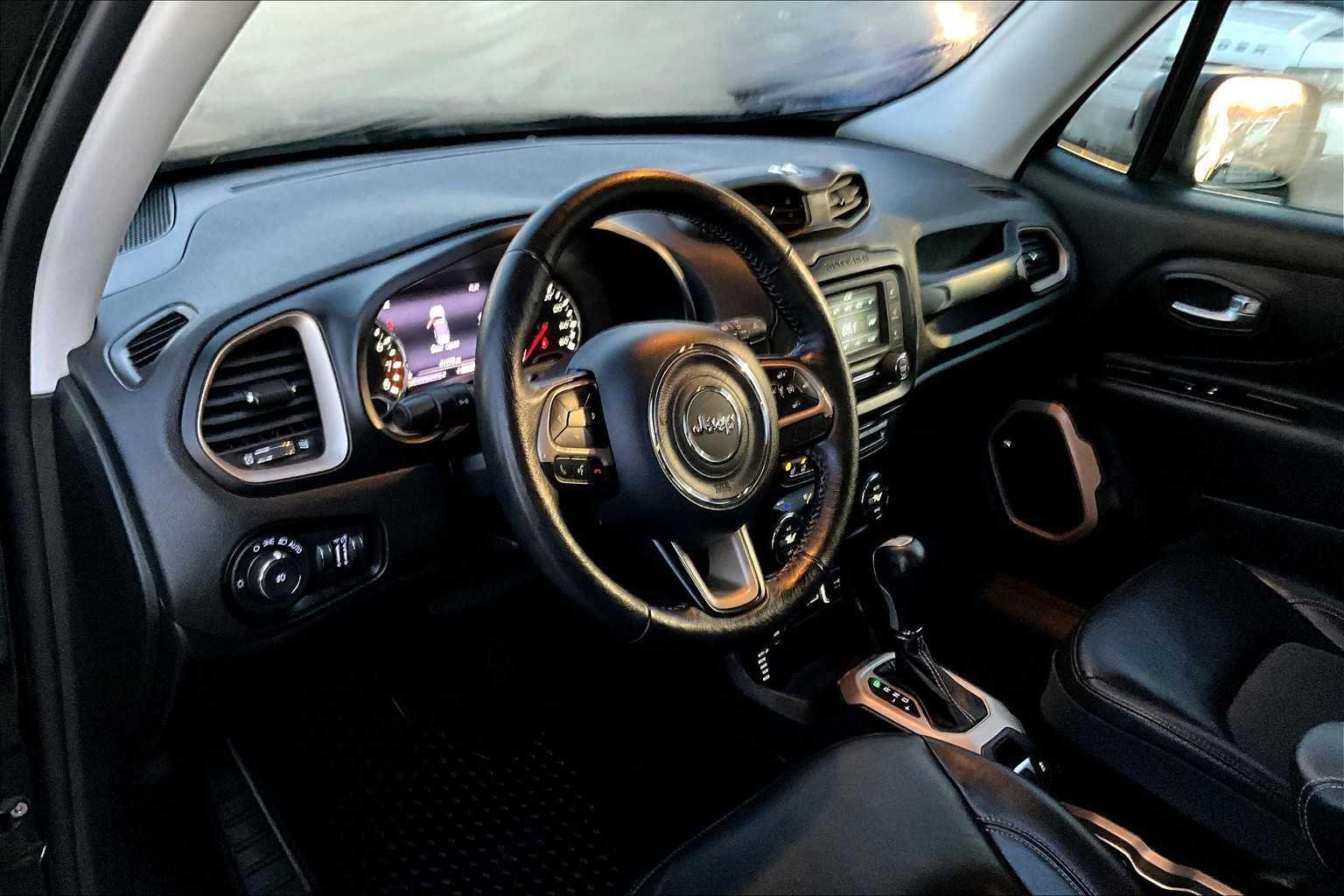 2017 Jeep Renegade Deserthawk - Photo 8