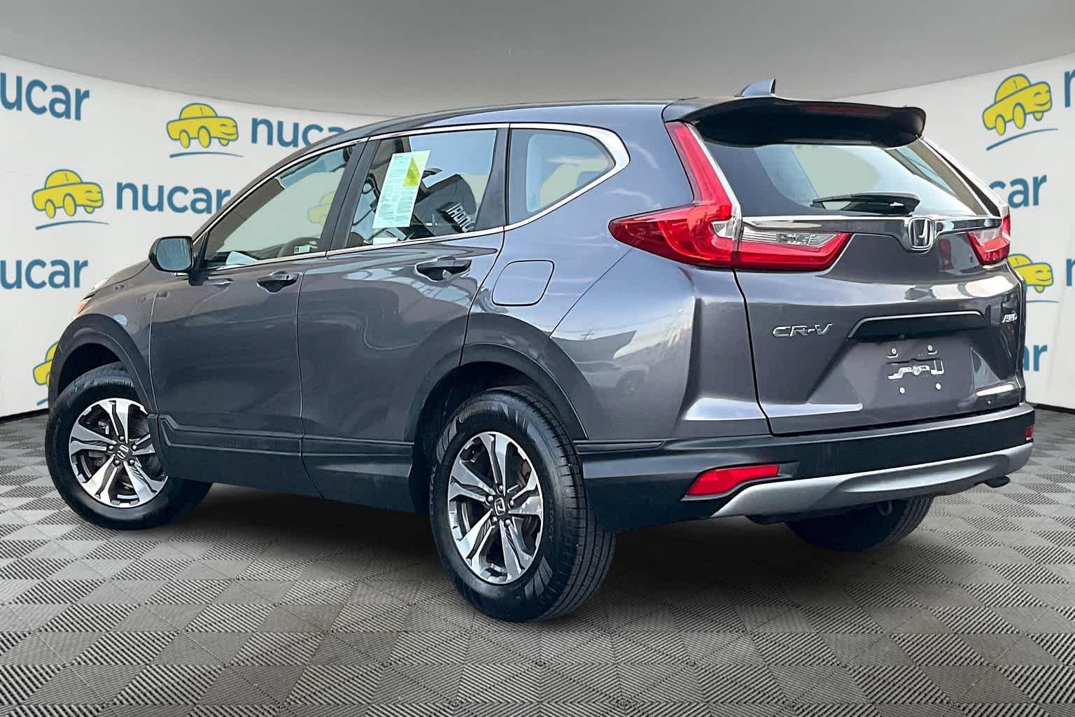 2018 Honda CR-V LX - Photo 4