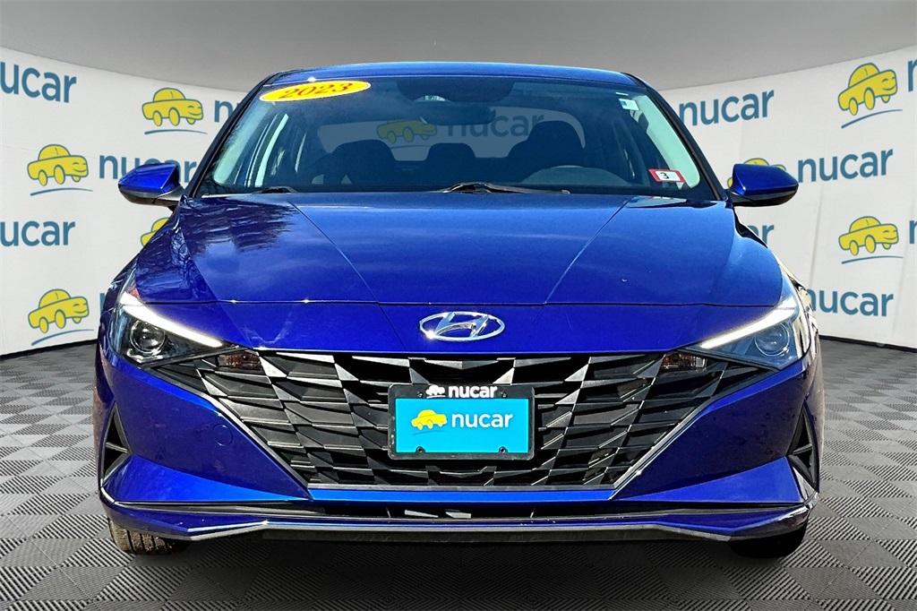 2023 Hyundai Elantra SEL - Photo 2