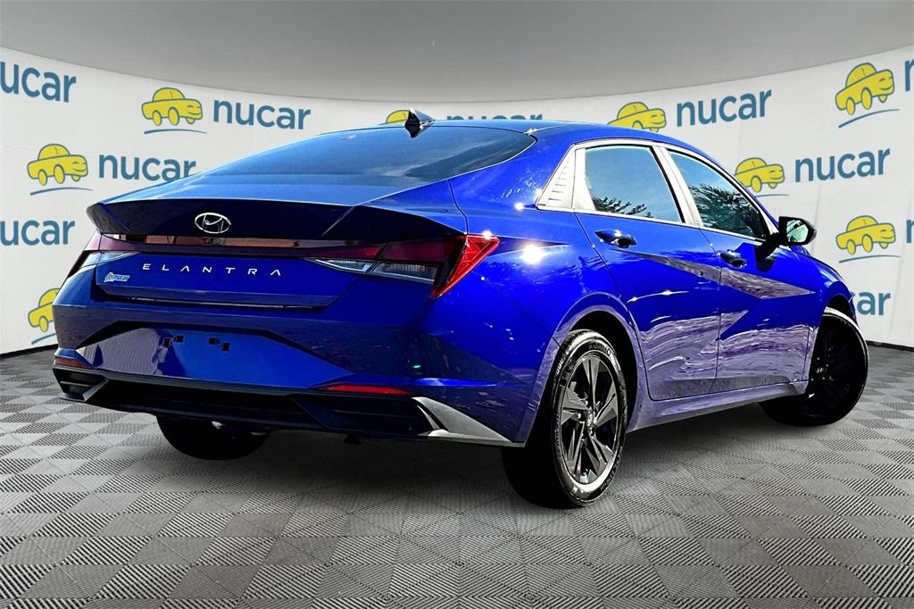 2023 Hyundai Elantra SEL - Photo 6