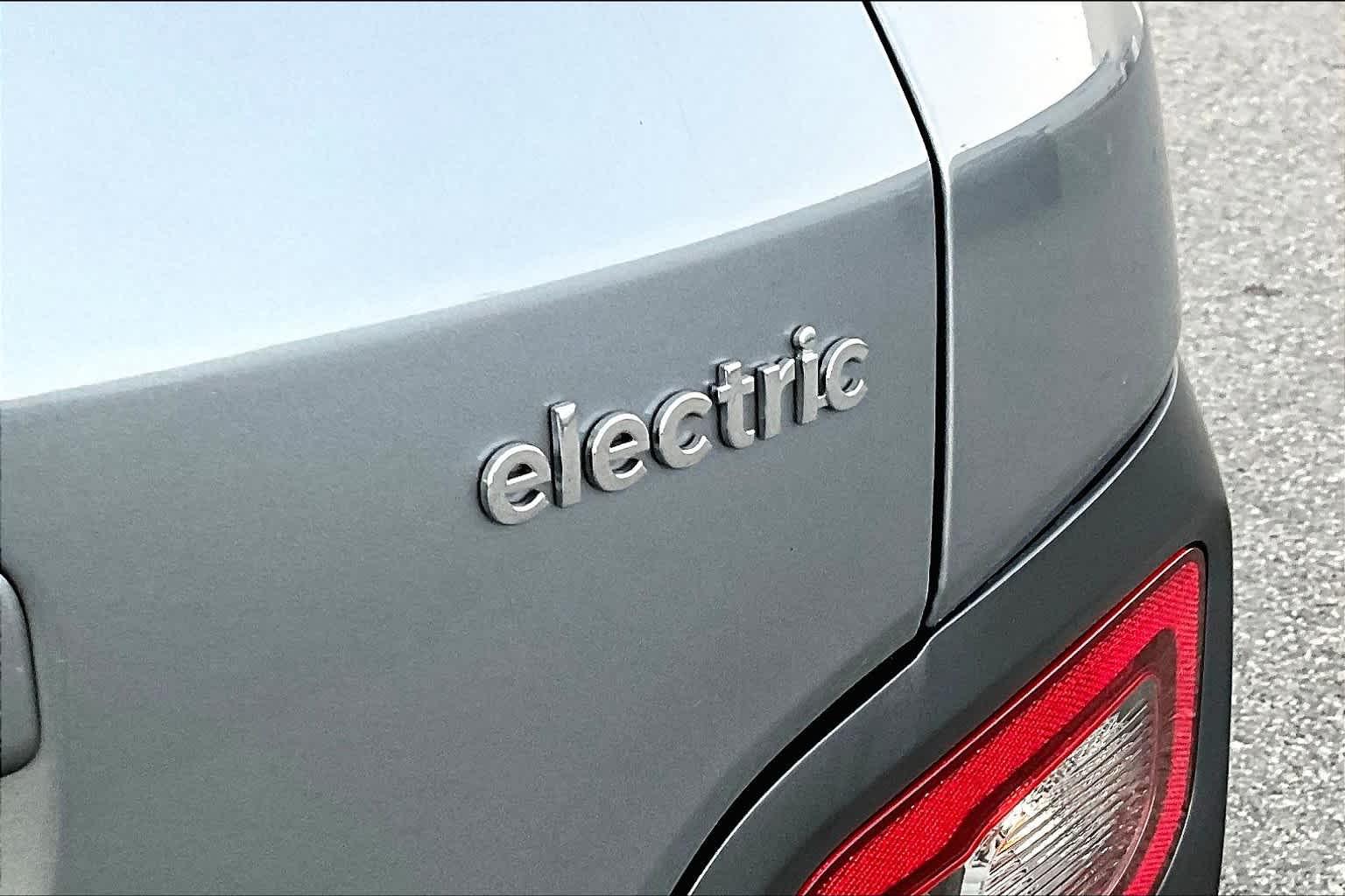 2021 Hyundai Kona Electric Ultimate - Photo 28