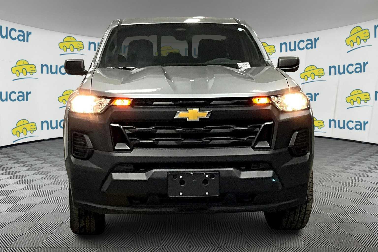 2025 Chevrolet Colorado 4WD Work Truck - Photo 3