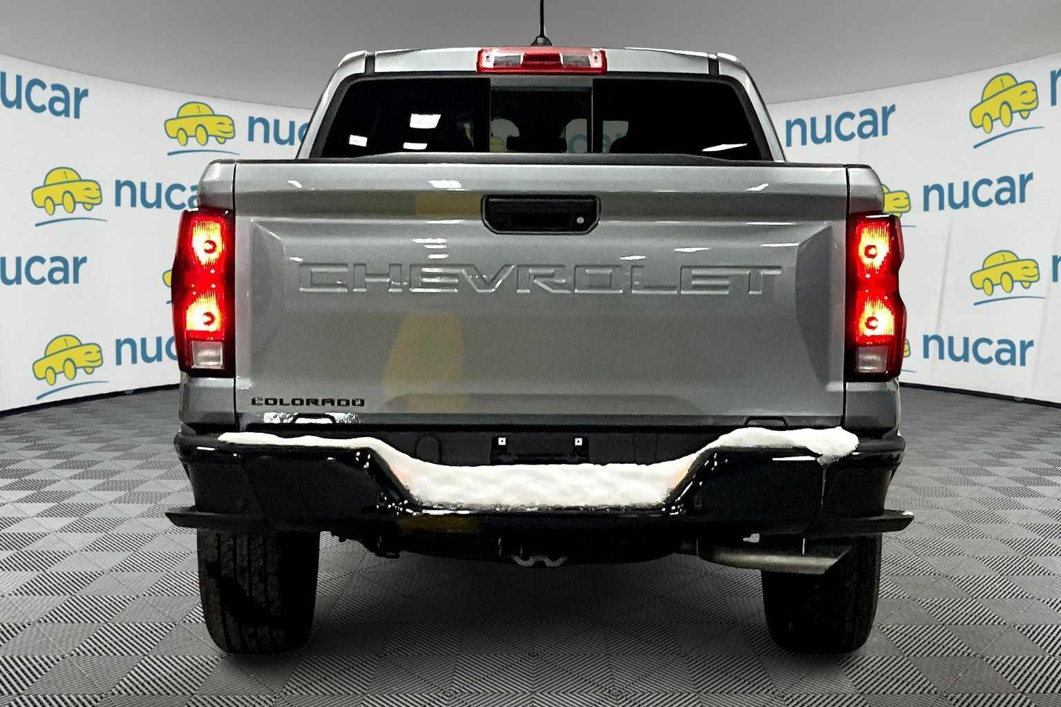 2025 Chevrolet Colorado 4WD Work Truck - Photo 6