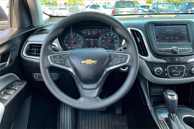 2020 Chevrolet Equinox LS - Photo 16