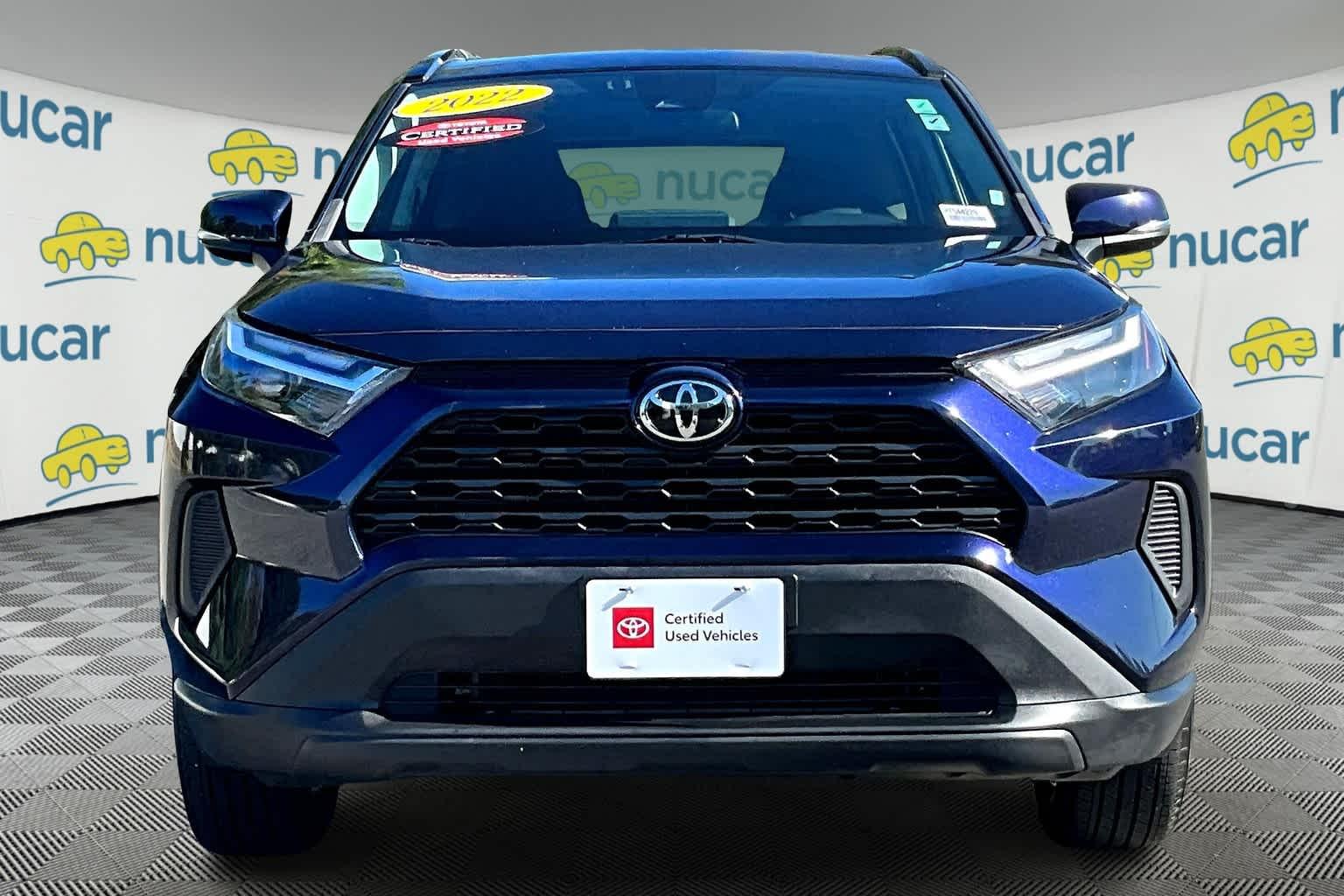 2022 Toyota RAV4 XLE - Photo 2