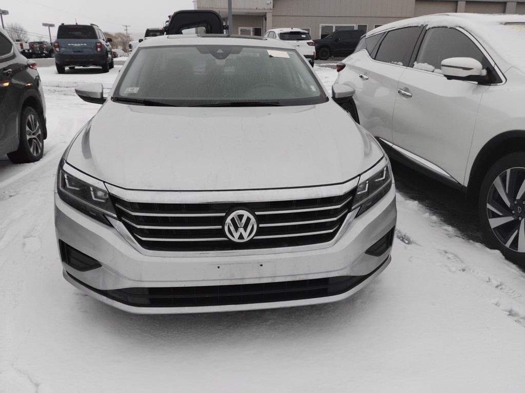 2021 Volkswagen Passat 2.0T SE - Photo 6