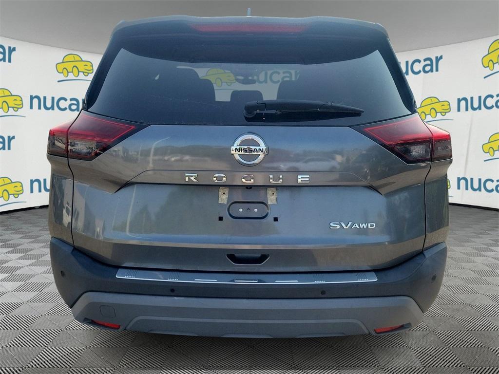 2021 Nissan Rogue SV - Photo 5