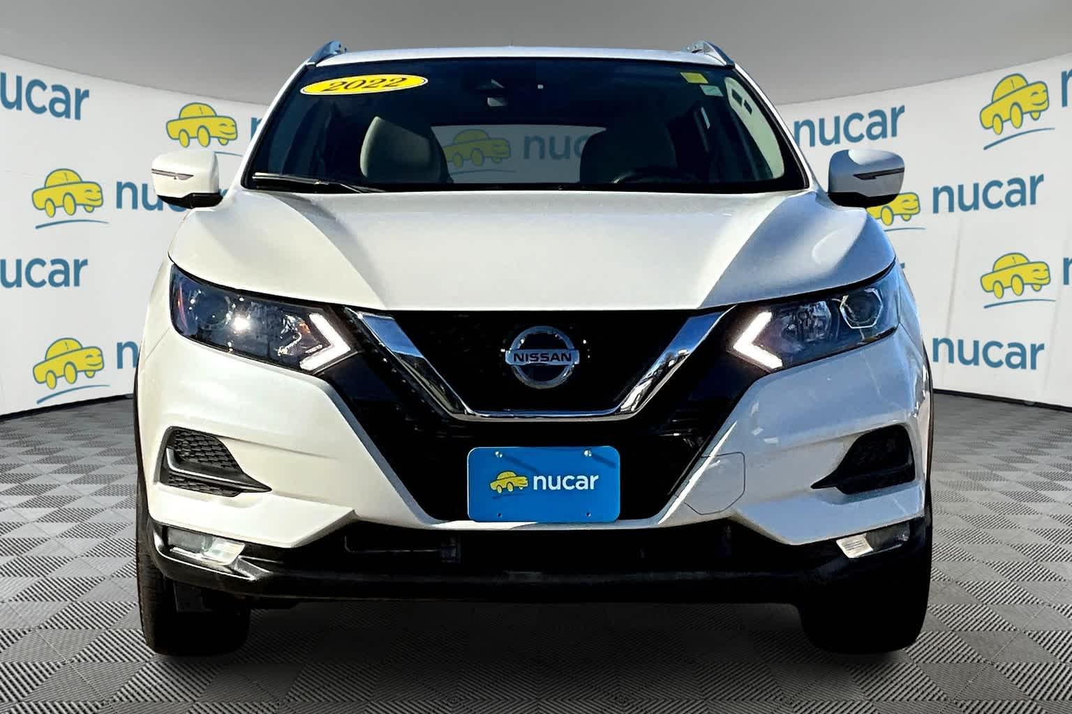 2022 Nissan Rogue Sport SV - Photo 2