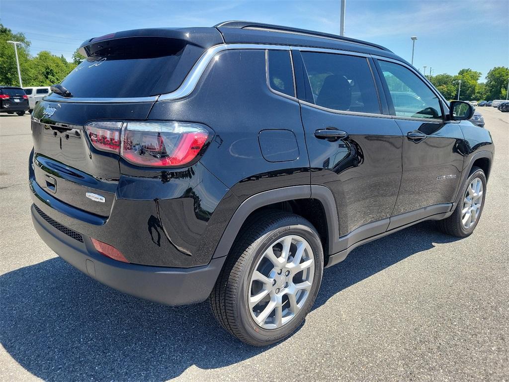 2024 Jeep Compass Latitude Lux - Photo 4