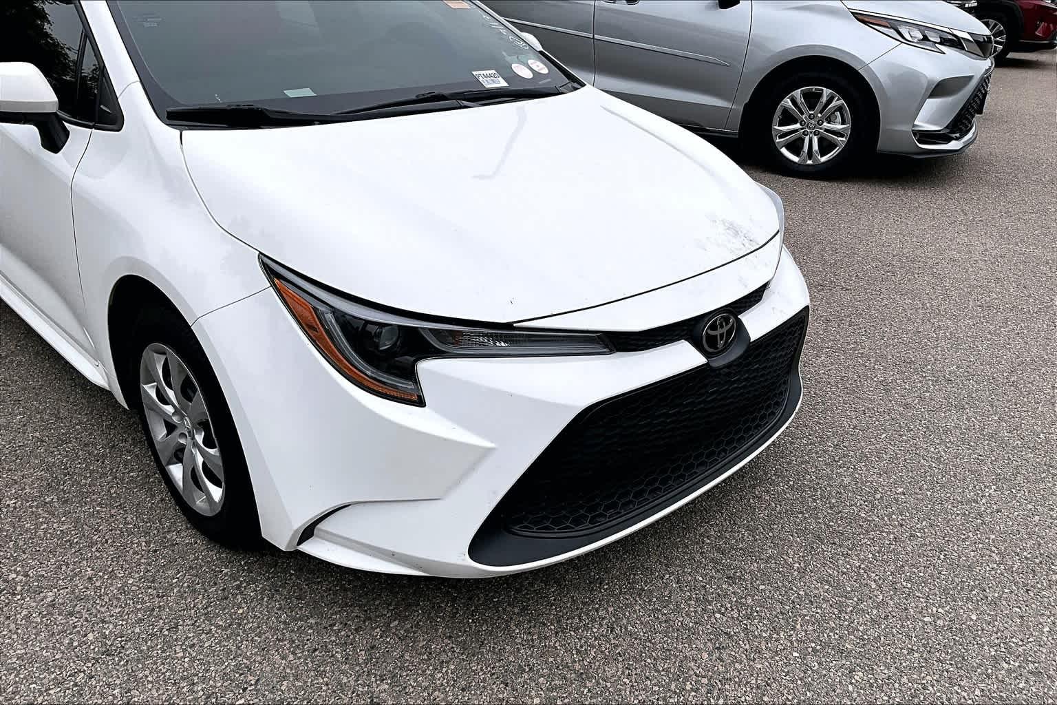 2020 Toyota Corolla LE - Photo 5