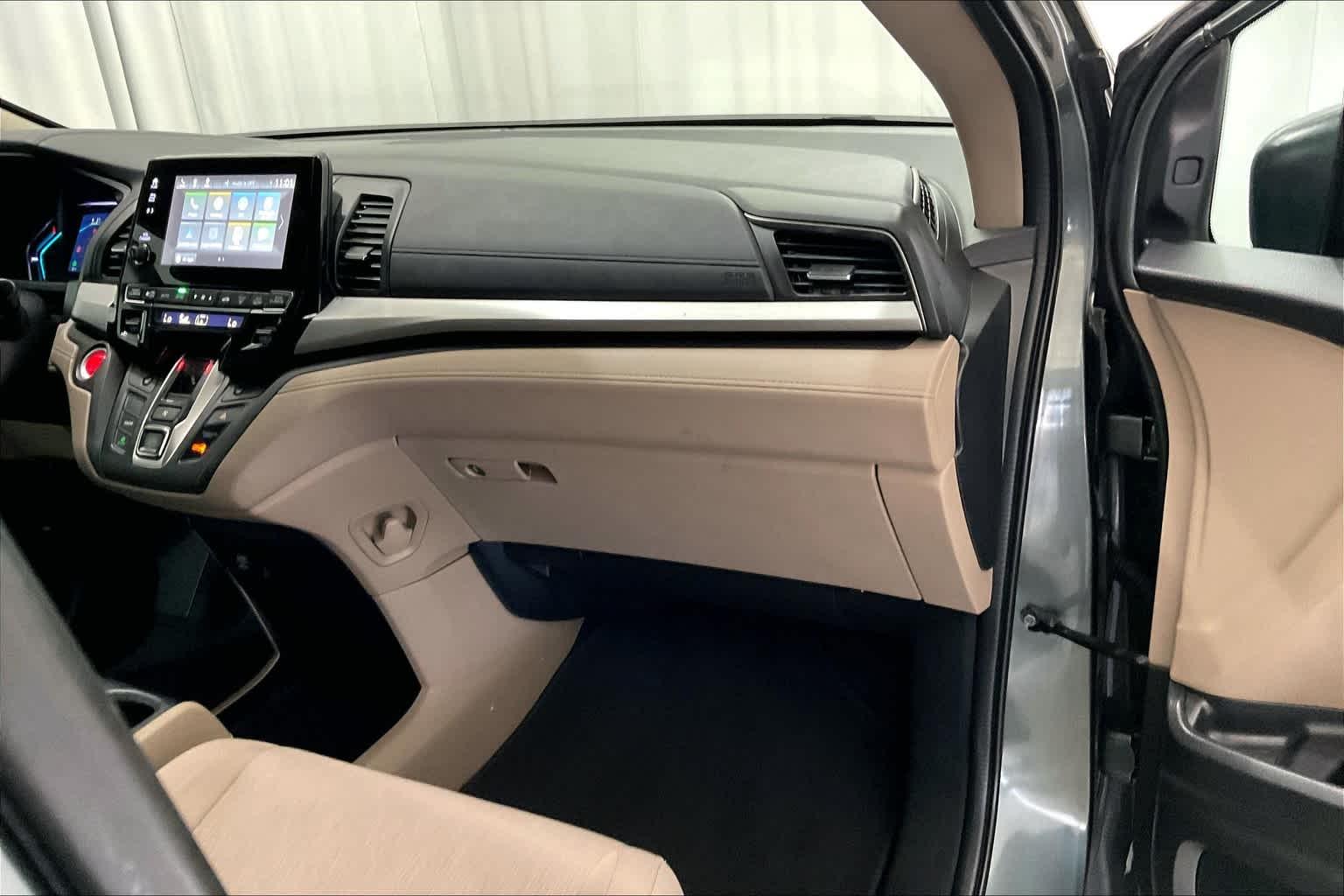 2018 Honda Odyssey EX - Photo 13