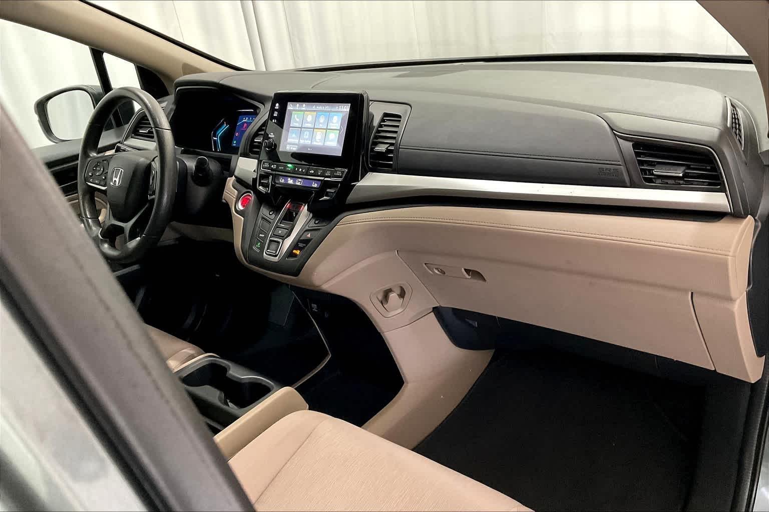 2018 Honda Odyssey EX - Photo 14