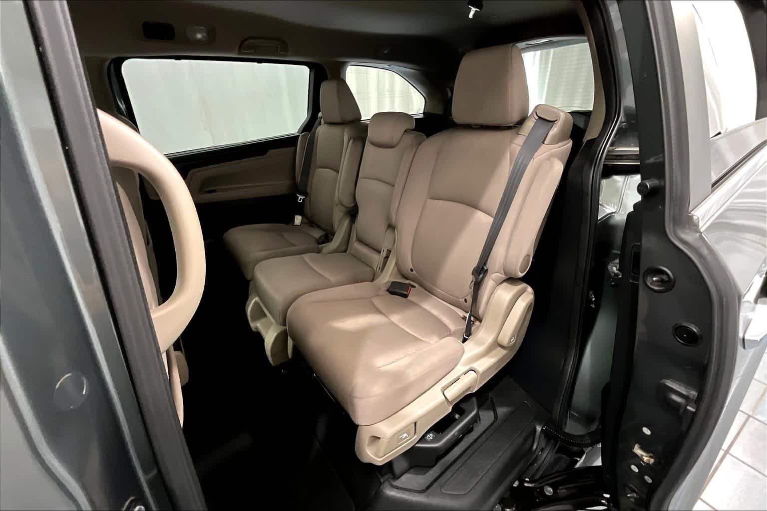 2018 Honda Odyssey EX - Photo 15