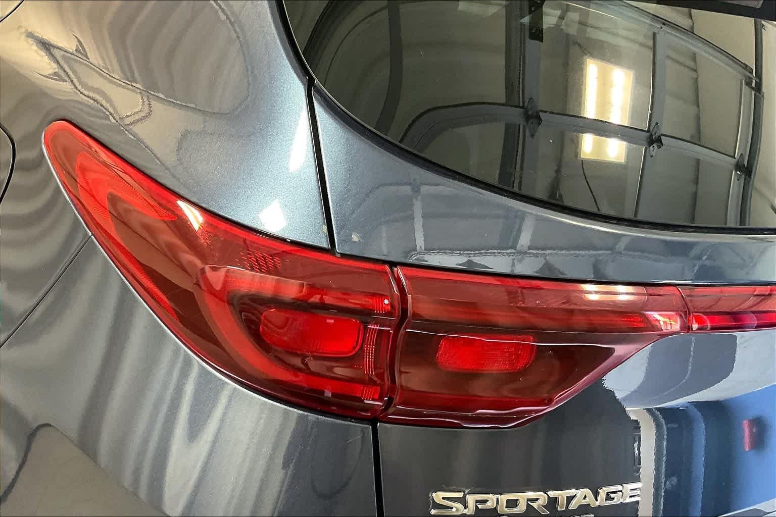 2022 Kia Sportage LX - Photo 33