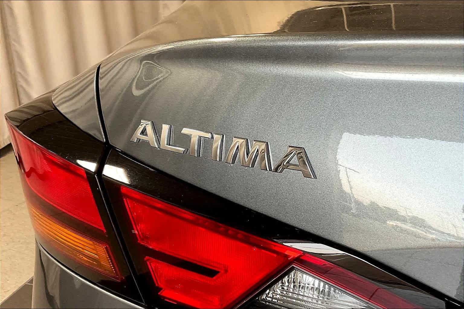 2020 Nissan Altima 2.5 SR - Photo 29