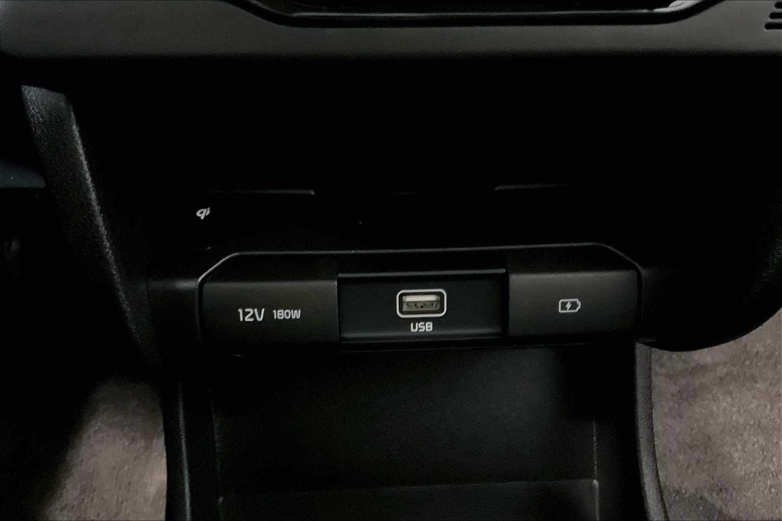 2022 Kia Niro EV EX Premium - Photo 27