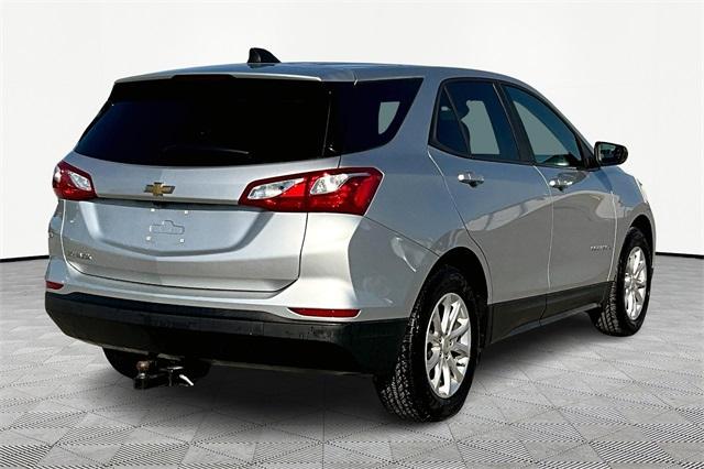 2020 Chevrolet Equinox LS - Photo 6