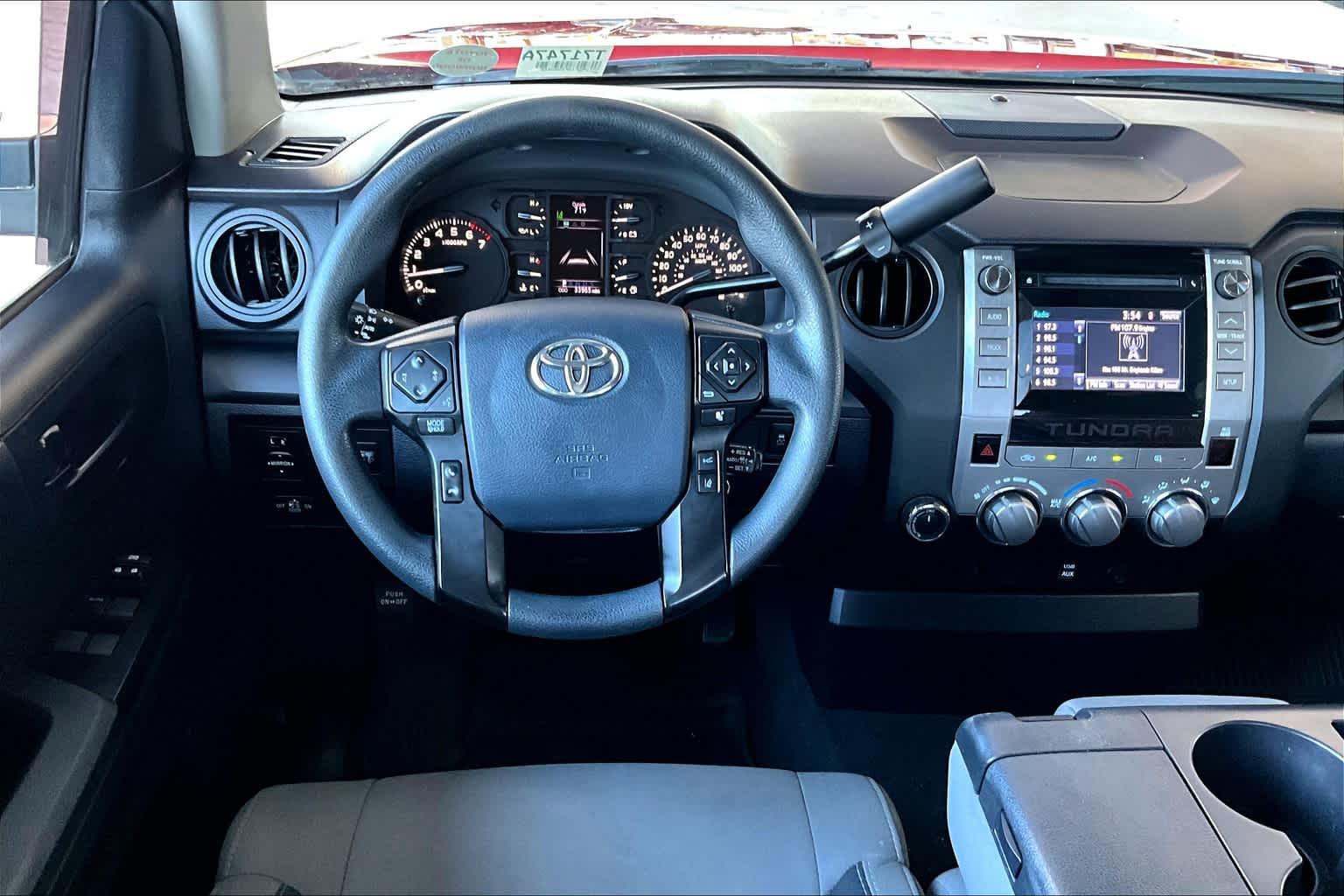 2019 Toyota Tundra SR Double Cab 6.5 Bed 4.6L - Photo 17