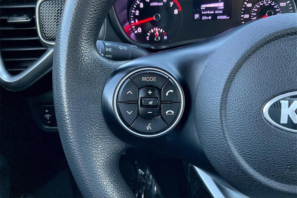 2021 Kia Soul S - Photo 21