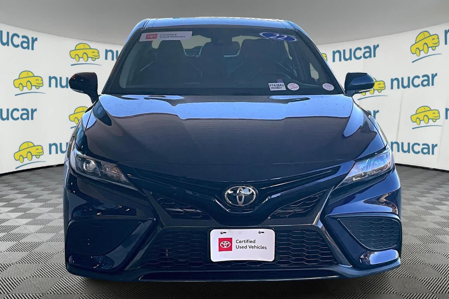 2022 Toyota Camry SE - Photo 2