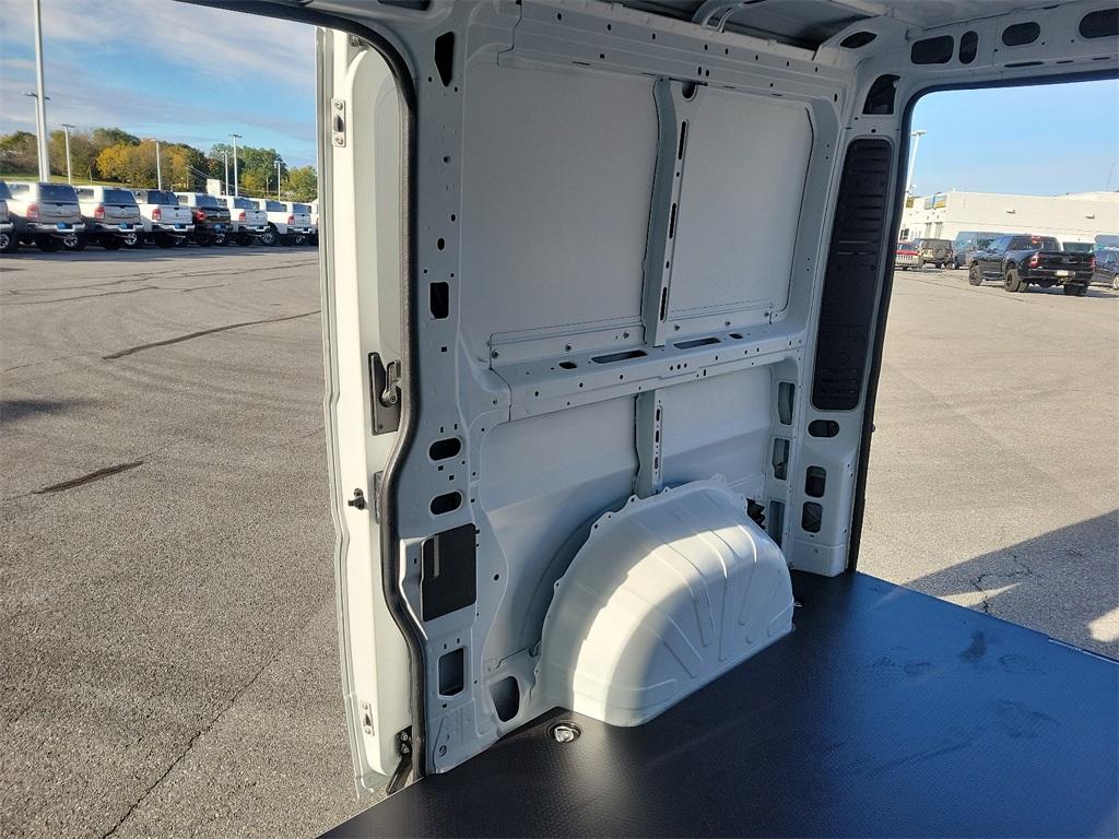 2024 Ram ProMaster 3500 Base - Photo 18