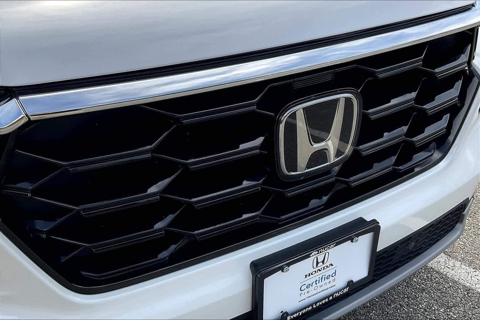 2023 Honda Pilot Touring - Photo 32