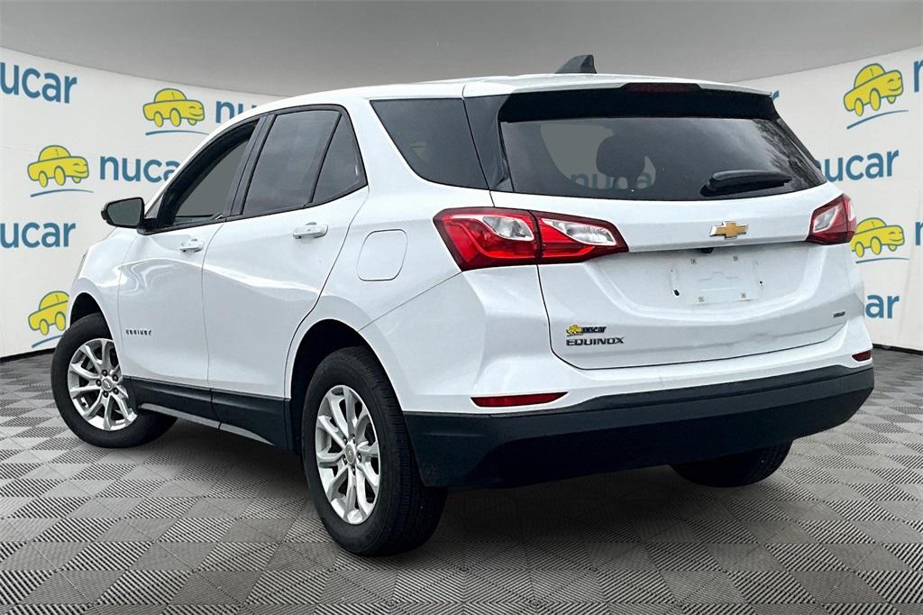 2019 Chevrolet Equinox LS - Photo 4