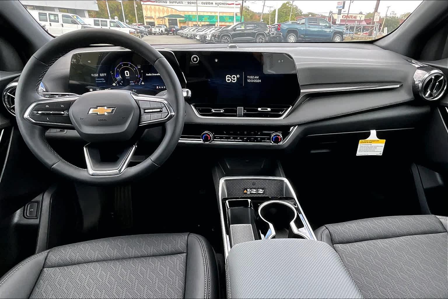 2025 Chevrolet Equinox AWD LT - Photo 11