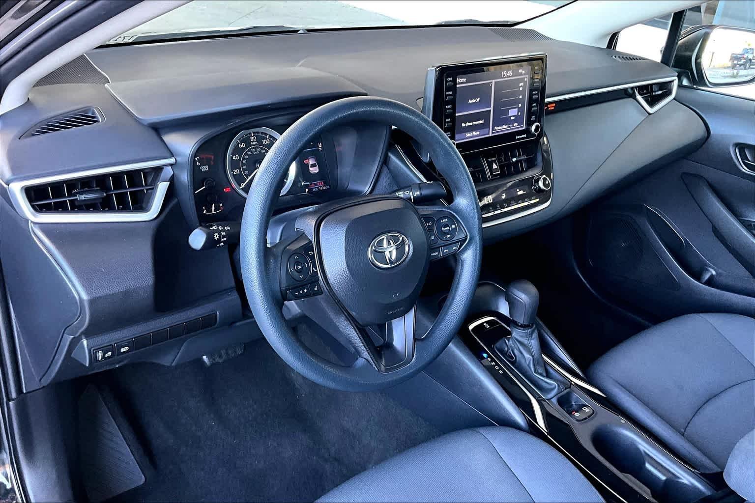 2022 Toyota Corolla LE - Photo 8