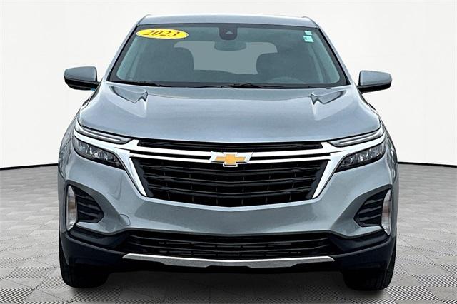 2023 Chevrolet Equinox LT - Photo 2