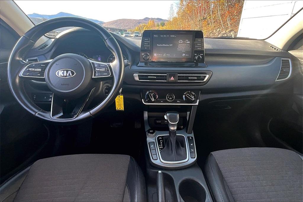 2021 Kia Seltos S - Photo 21