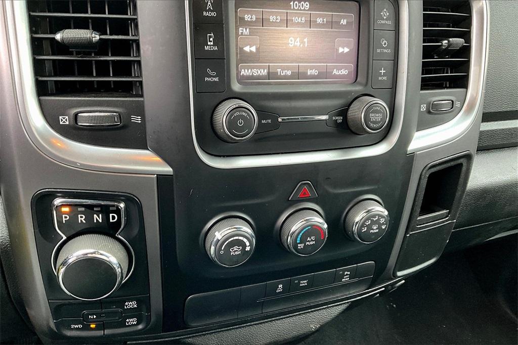 2021 Ram 1500 Classic Warlock - Photo 25