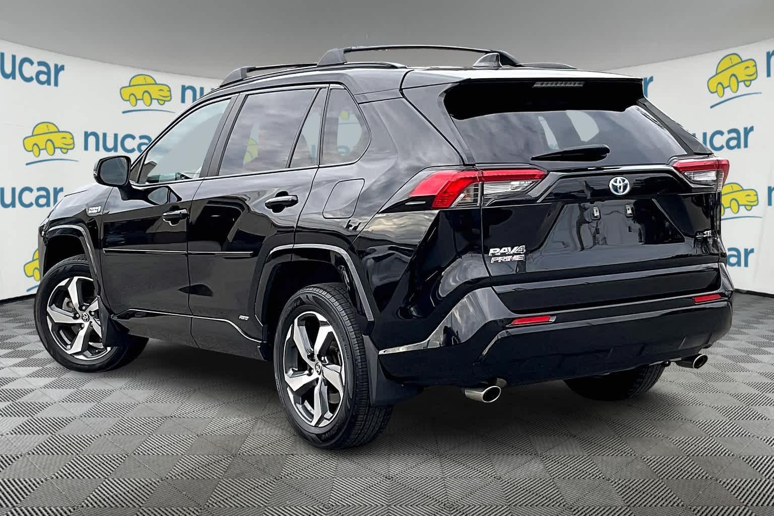 2021 Toyota RAV4 Prime SE - Photo 4