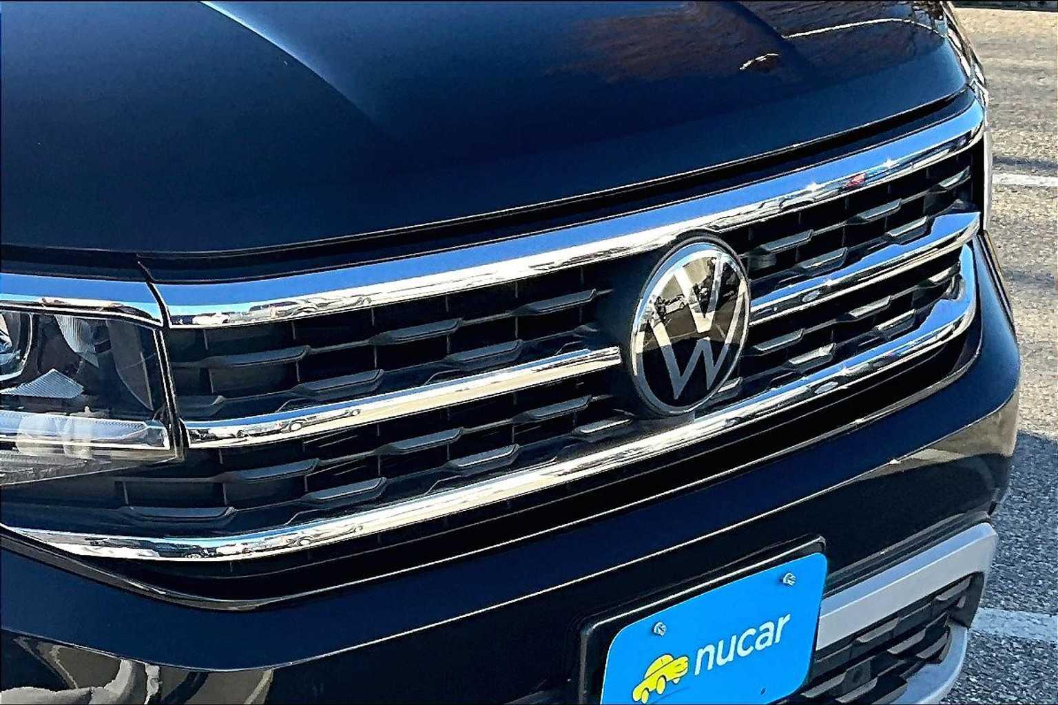 2021 Volkswagen Atlas 3.6L V6 SE w/Technology - Photo 32