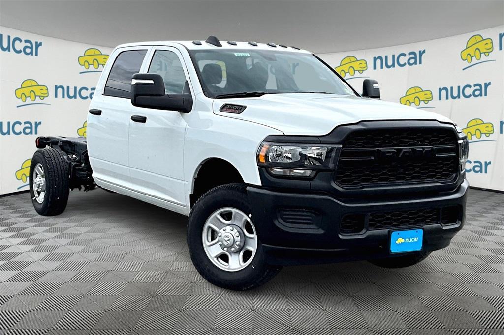 2024 Ram 3500 Tradesman - Photo 1