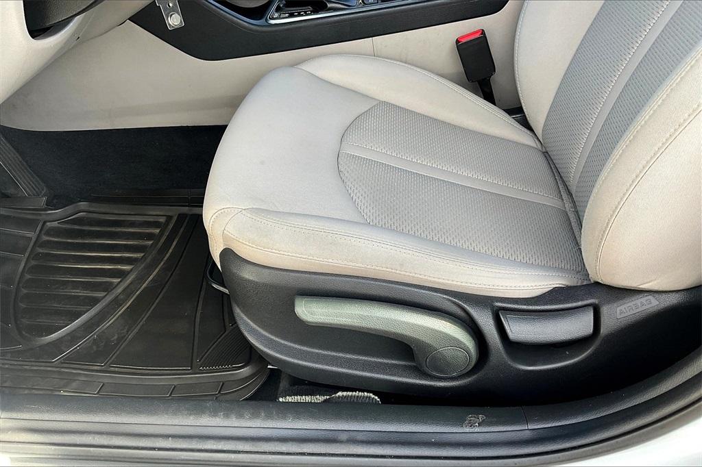 2019 Hyundai Sonata SE - Photo 32