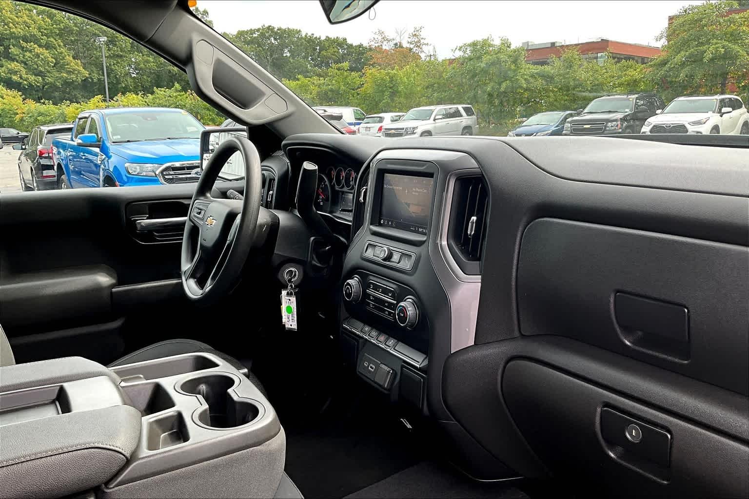 2022 Chevrolet Silverado 1500 LTD Custom 4WD Crew Cab 147 - Photo 21