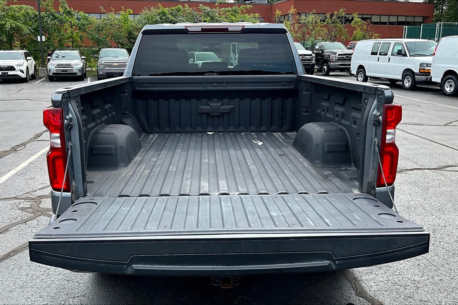 2022 Chevrolet Silverado 1500 LTD Custom 4WD Crew Cab 147 - Photo 28