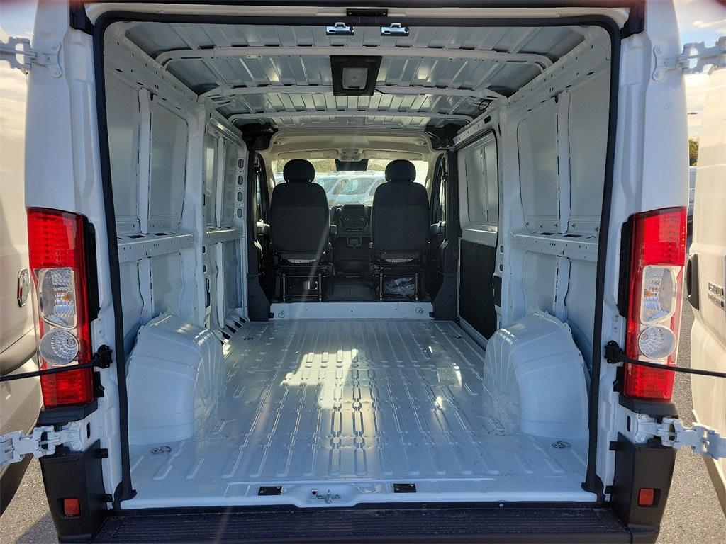 2025 Ram ProMaster 1500 Low Roof - Photo 19