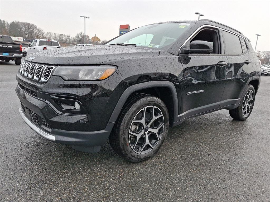 2025 Jeep Compass Limited - Photo 2