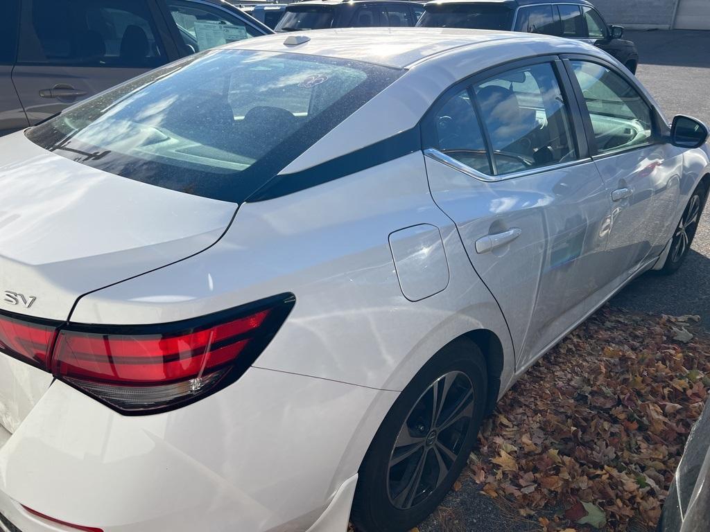 2021 Nissan Sentra SV - Photo 4