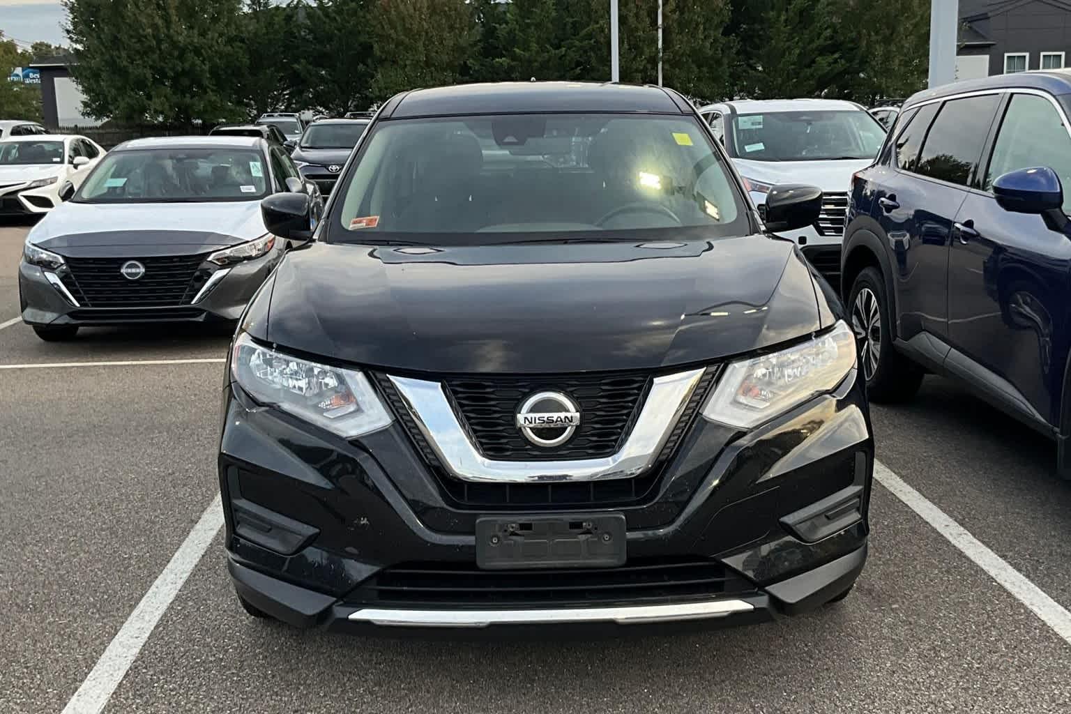 2020 Nissan Rogue S - Photo 2