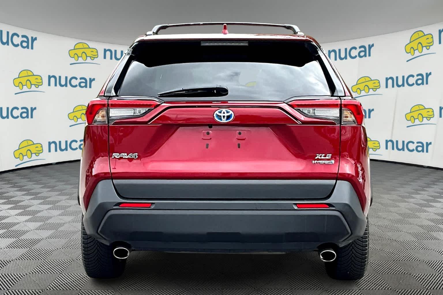 2022 Toyota RAV4 Hybrid XLE - Photo 5