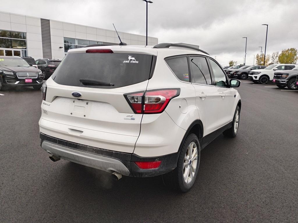 2017 Ford Escape SE - Photo 4