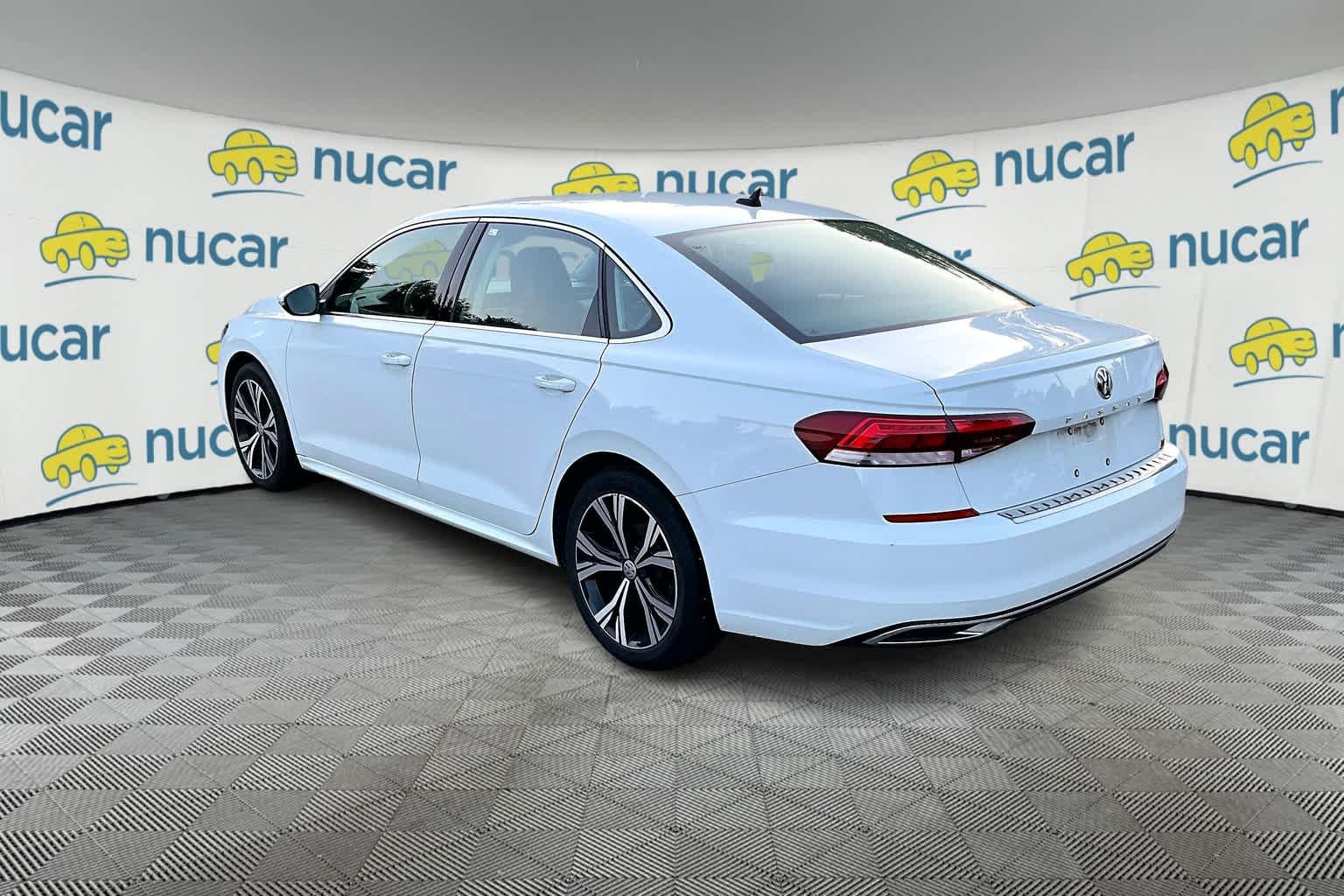 2021 Volkswagen Passat 2.0T SE - Photo 3