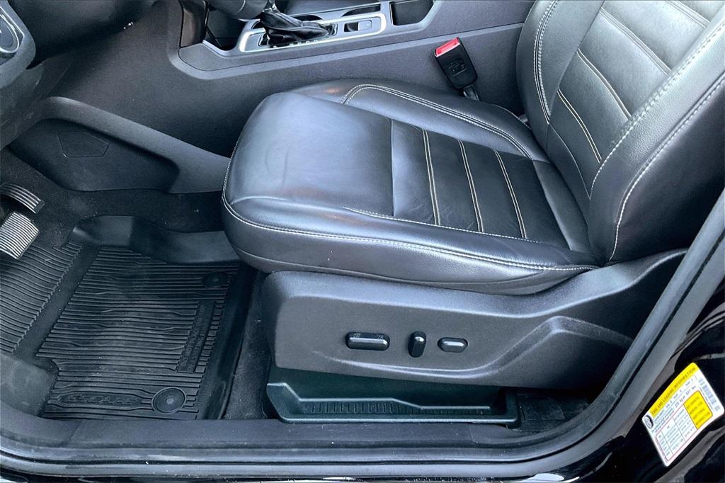 2019 Ford Escape Titanium - Photo 32