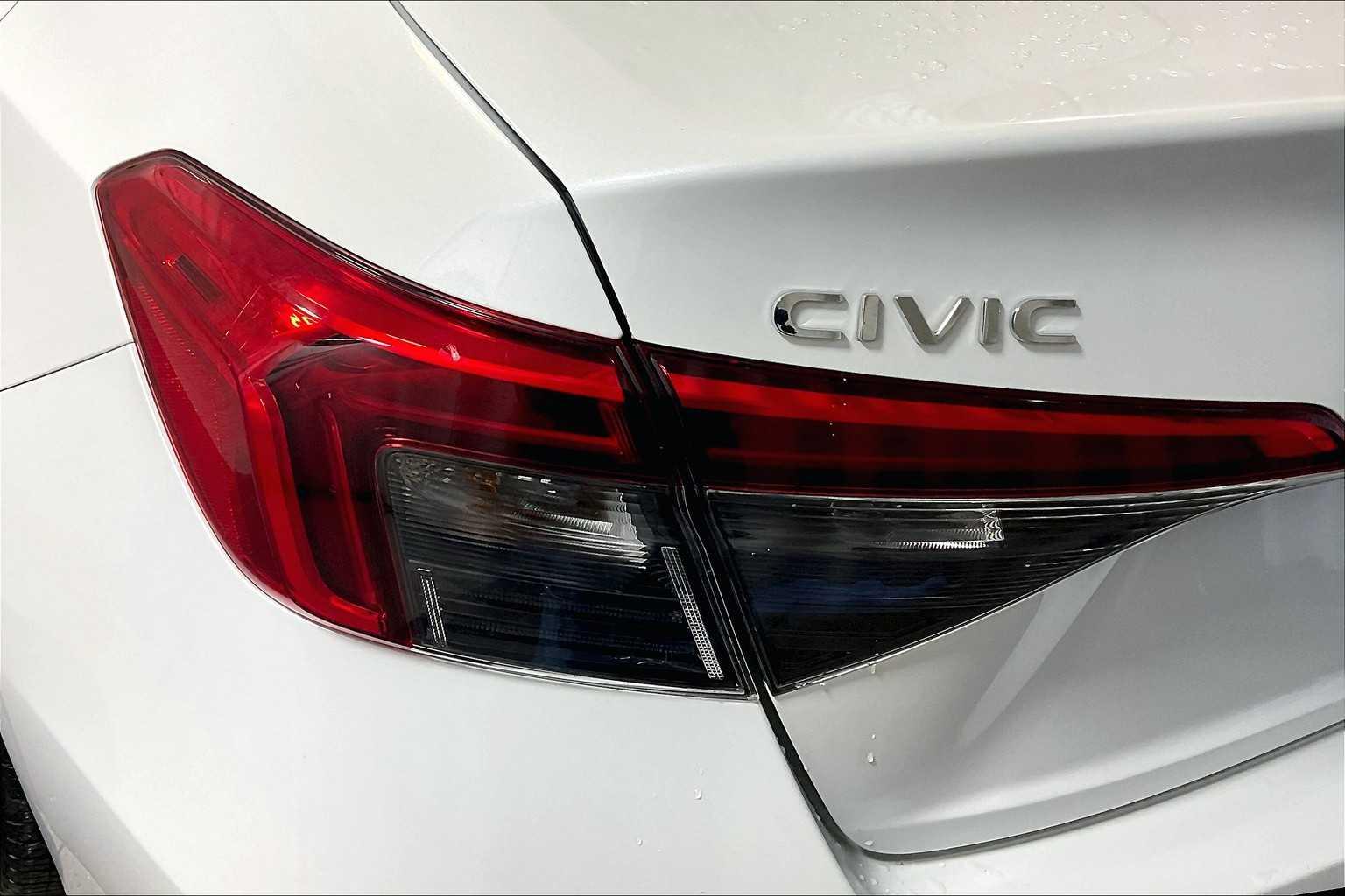 2022 Honda Civic Sport - Photo 32