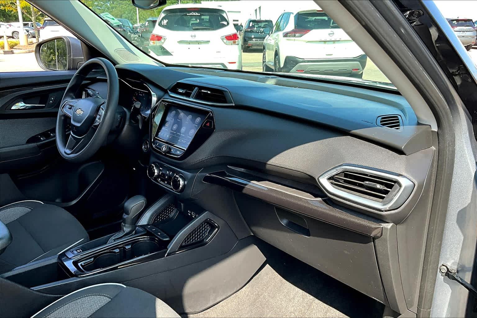 2022 Chevrolet TrailBlazer LT - Photo 14