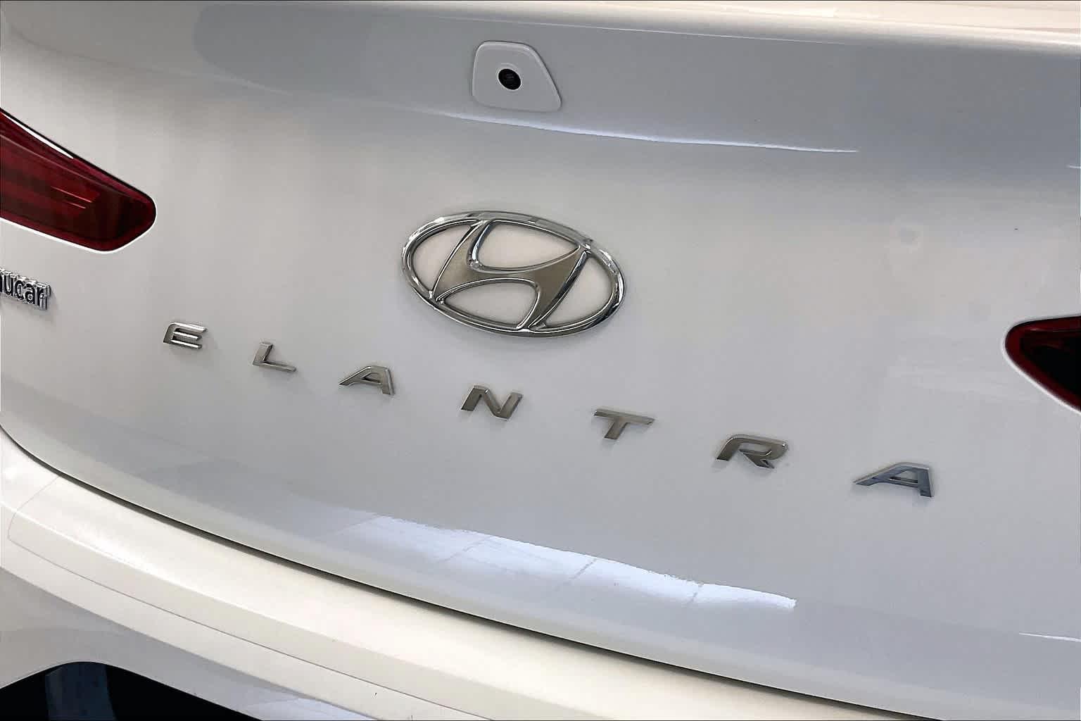 2020 Hyundai Elantra SEL - Photo 28